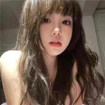 龙月